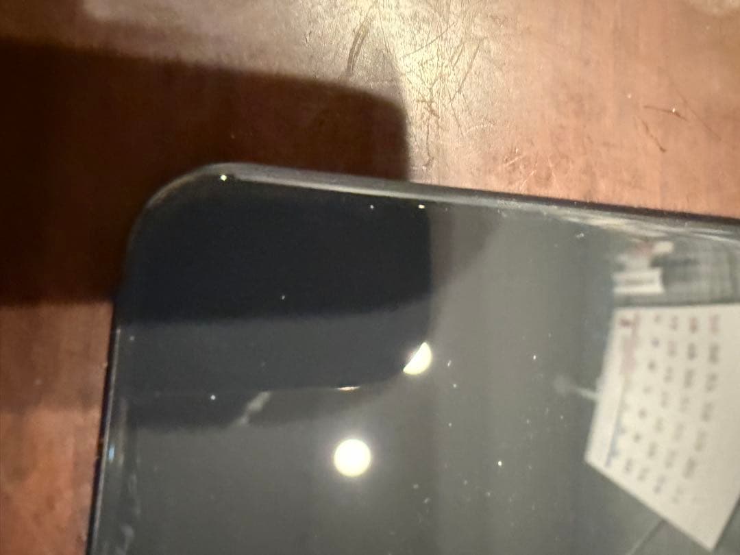 Apple iPhone SE (第2世代) 本体