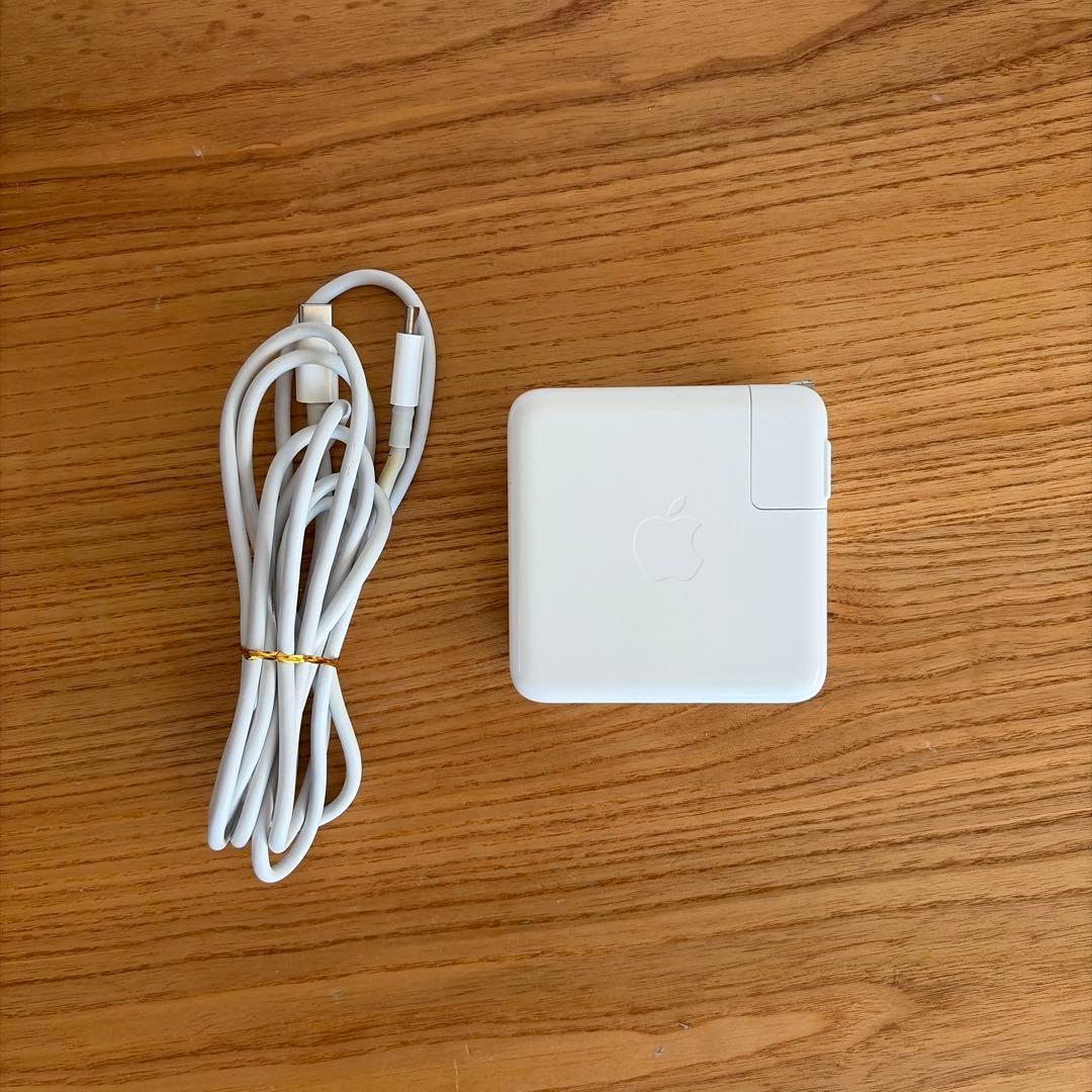 MacBook Pro M1 2020 / SSD512GB メモリ16GB