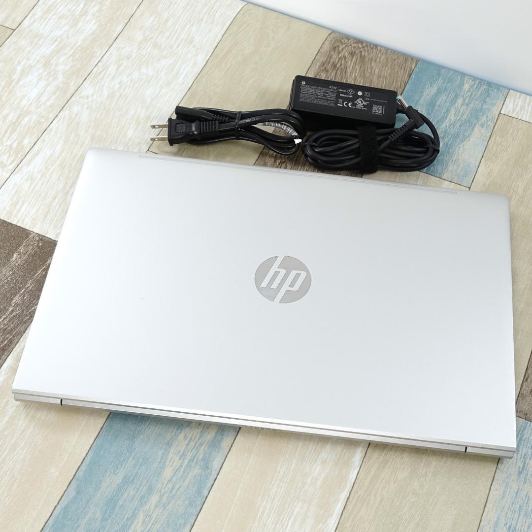 超高速ＳＳＤ２５６ＧＢ搭載✨極美品の東京生産✨１０コア１２スレの１２世代コアｉ５