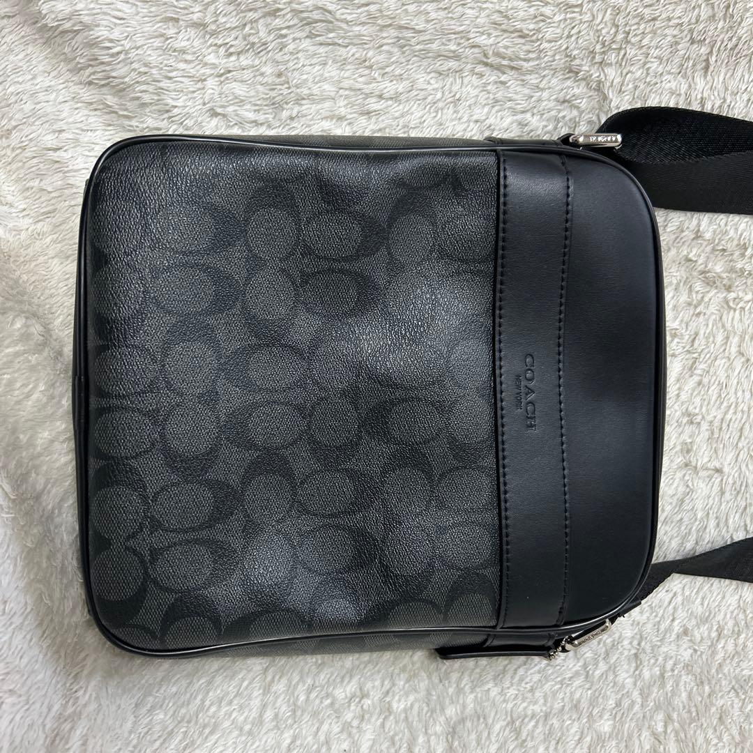 ぴかちゅうさん専用です！★超美品★COACH ブラック ショルダーバッグ