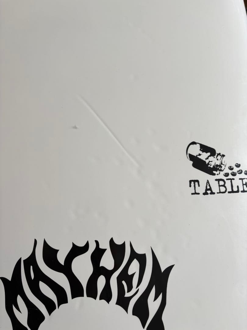 プレセボ タブレット5'8 フィン付き　※2本購入で1万円お値引き