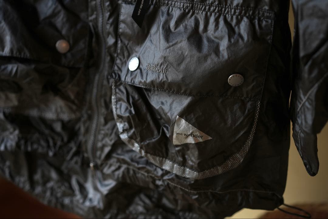 ジャケット・アウター Barbour and wander SHINY WIND HOODIE L