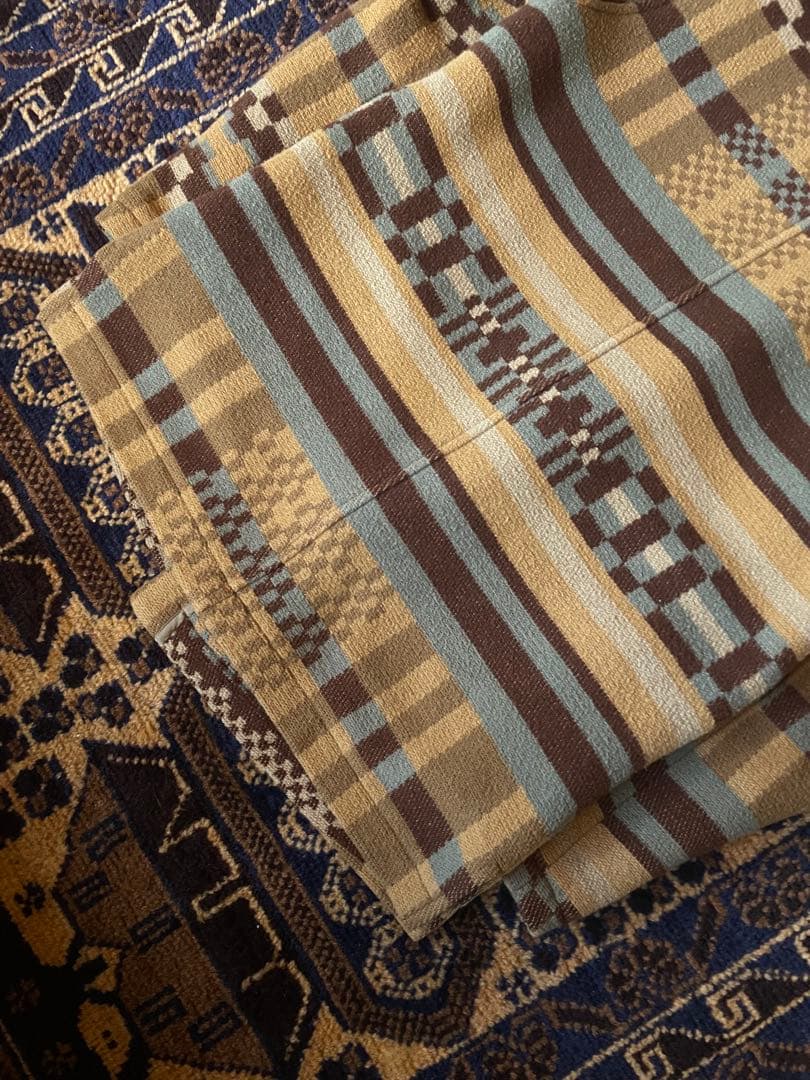 希少 MOUNTAIN RESEARCH Belted Blanket Hood