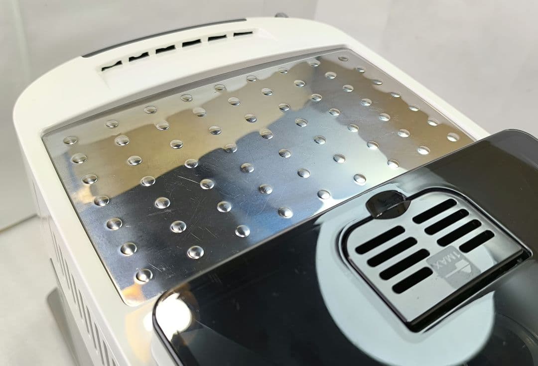 デロンギ　コンパクト全自動コーヒーマシンマグニフィカS ECAM22112W 4