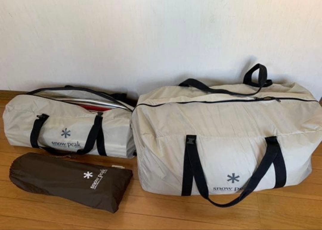 ランドロックアイボリー テント