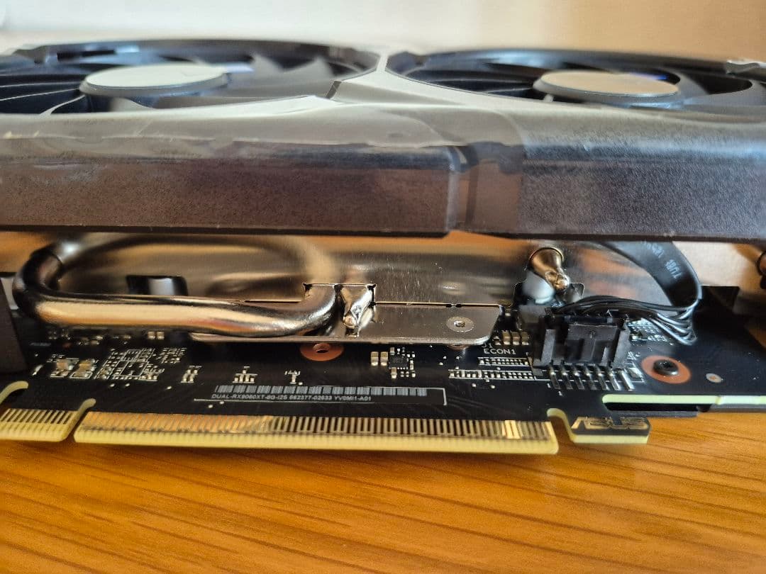 美品 ASUS Dual Radeon RX 9060 XT 8GB