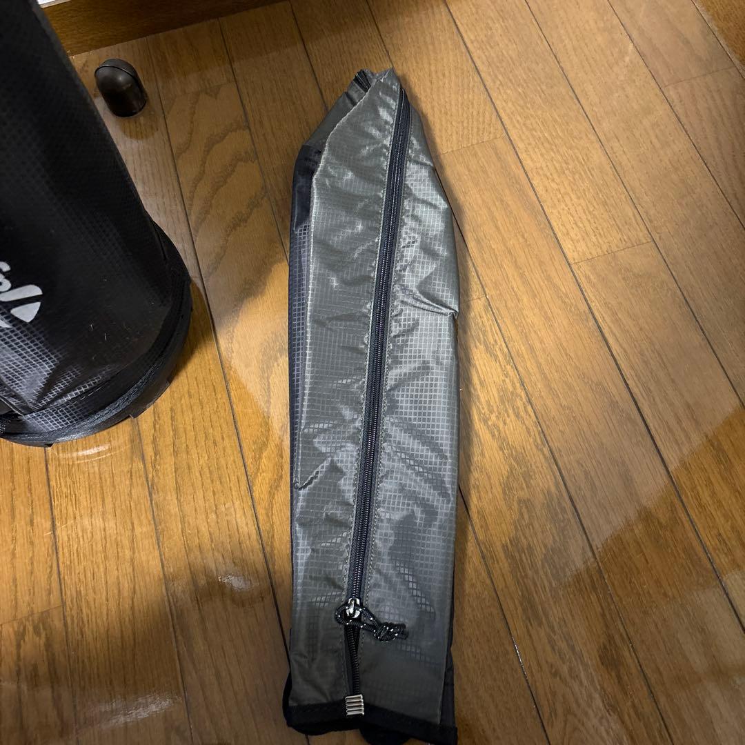 【美品】TaylorMade 軽量 キャディバッグ