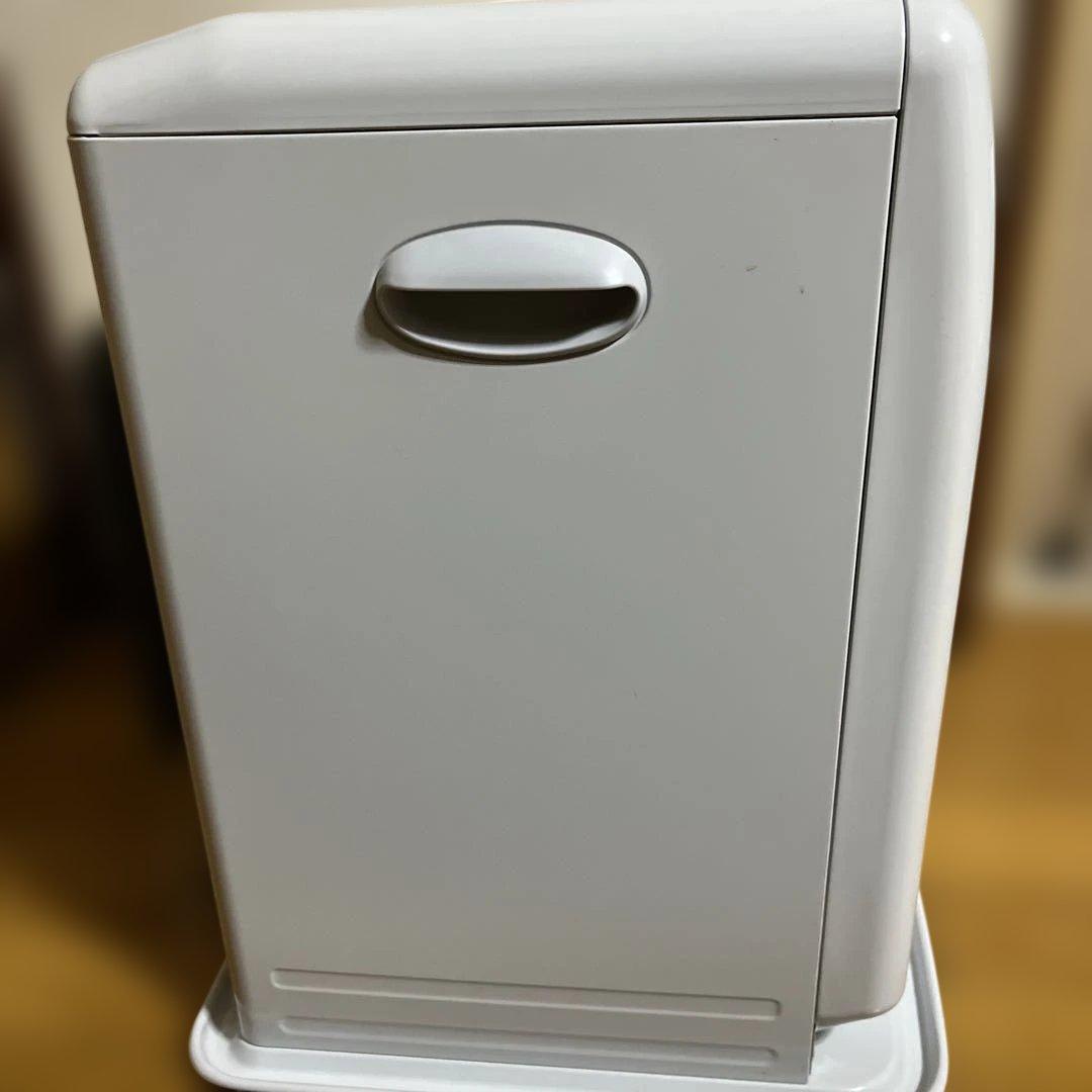 ダイニチ石油ファンヒーター FW-3724LS ホワイト 2024年製