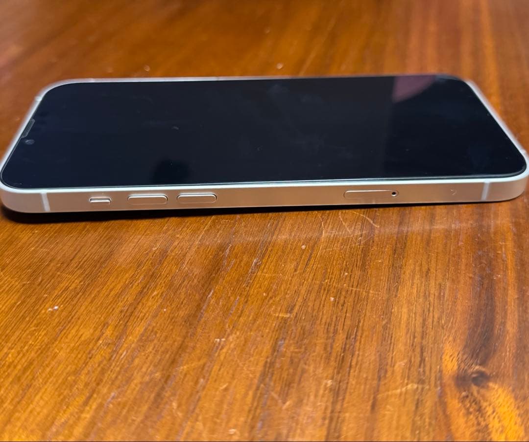 iPhone14Plus 本体　iPhone14 ホワイト　256GB 256