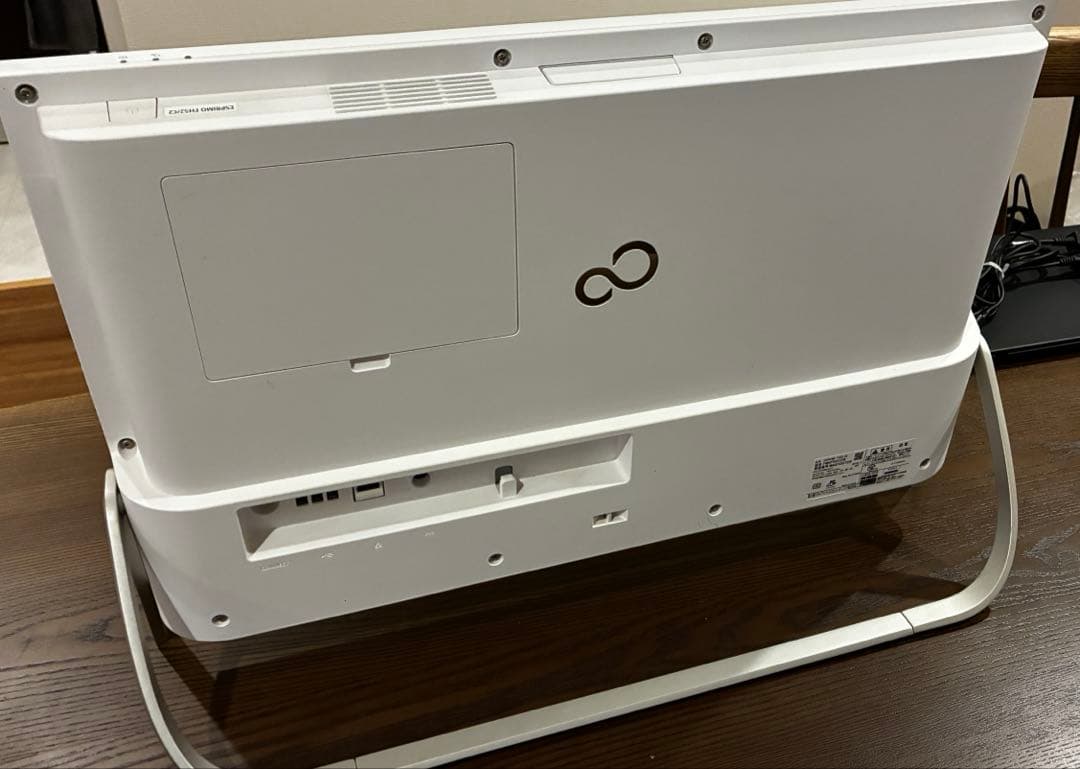 富士通 一体型デスクトップPC FMV FH52/C2