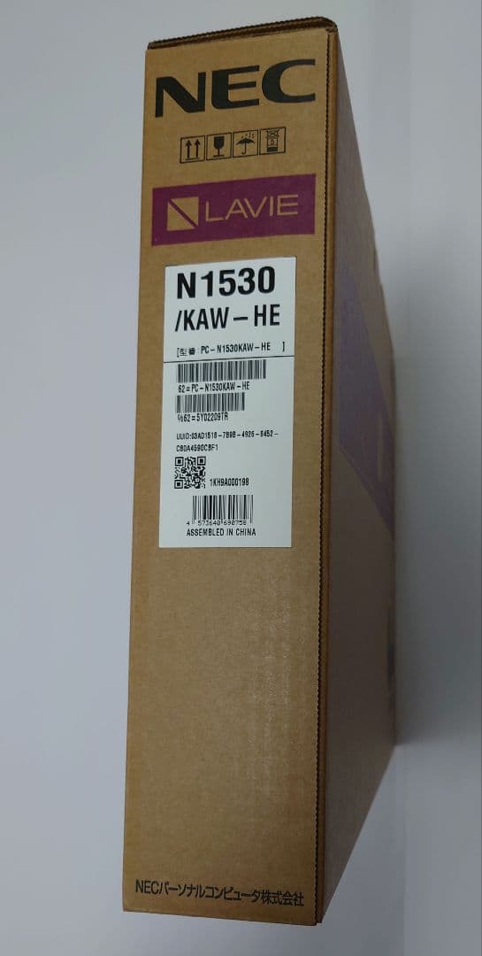 NECのノートパソコン LAVIE PCN1530KAWHE 本体