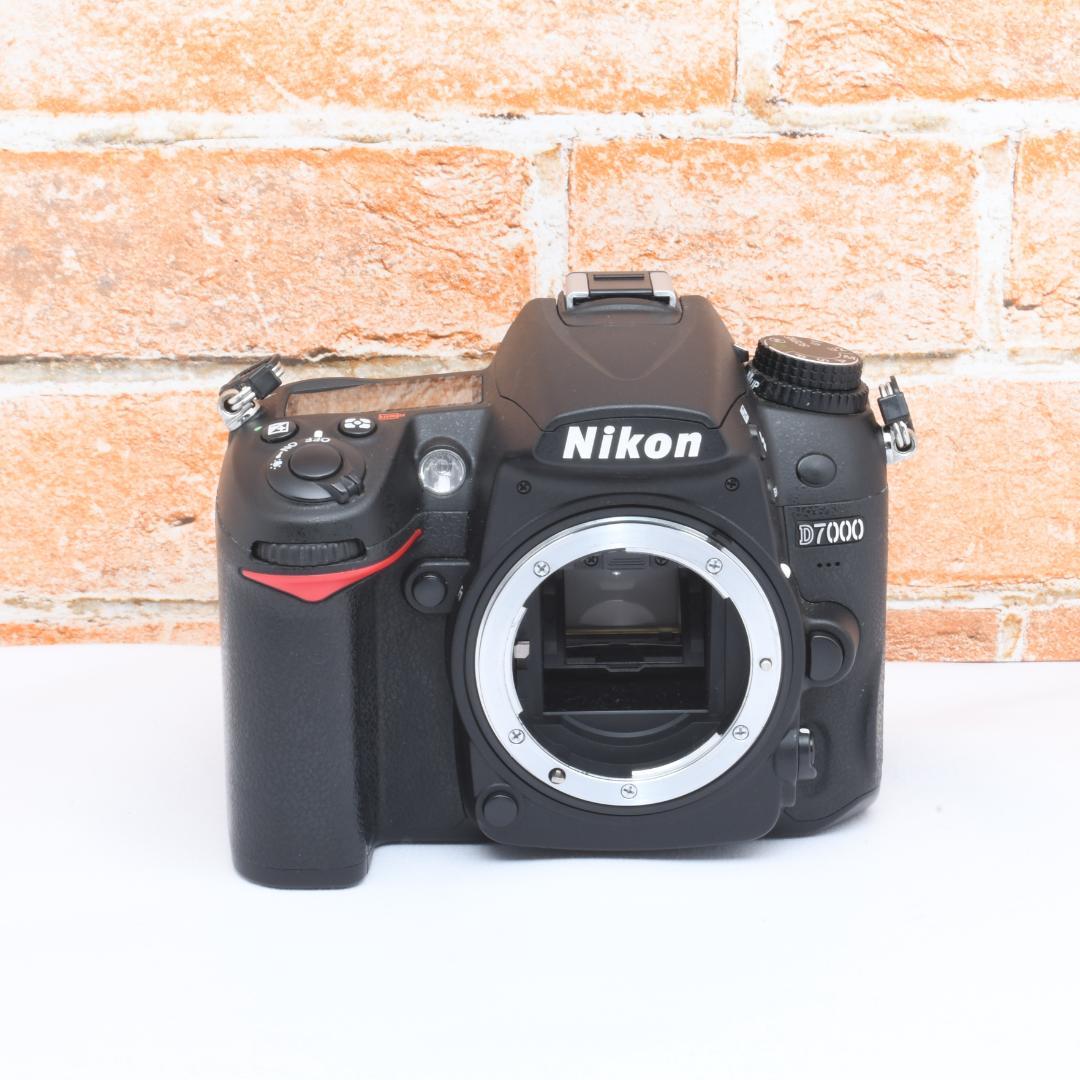 卒業式おすすめ✨Nikon D7000✨高速連写✨遠くも撮れる望遠レンズ