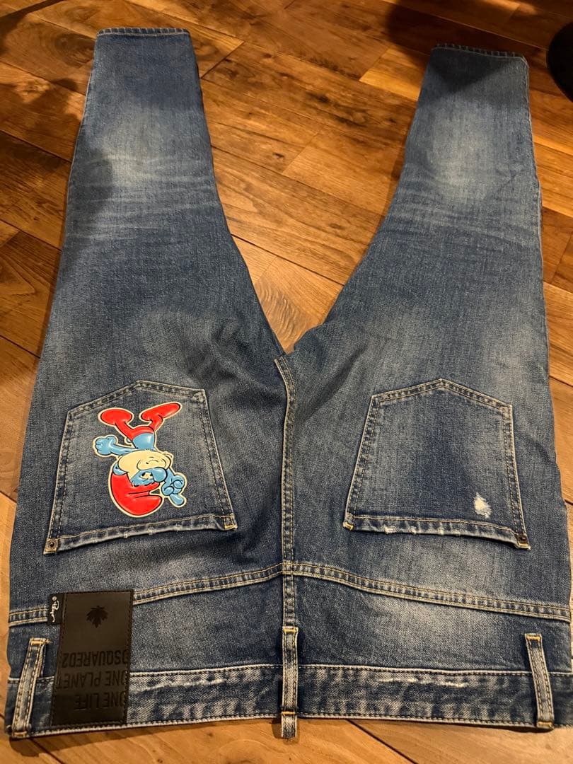 週末大幅値下げ！超美品！dsquared2スマーフコラボskaterjean