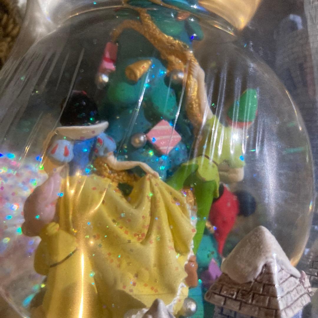 ディズニー　スノーグローブ　スノードーム　オルゴール