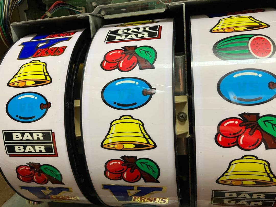 パチスロ実機　4号機　バーサス