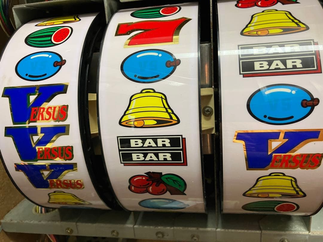 パチスロ実機　4号機　バーサス