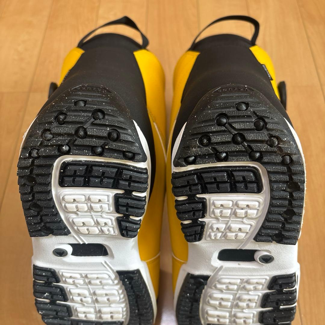 バートン　スノーボードブーツ　ルーラー ボア ワイド ゴールデンロッド