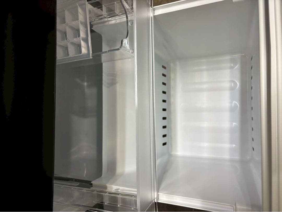 ヤマダセレクト 冷蔵庫 YRZ-F15LK 2023年製 右開き 156L