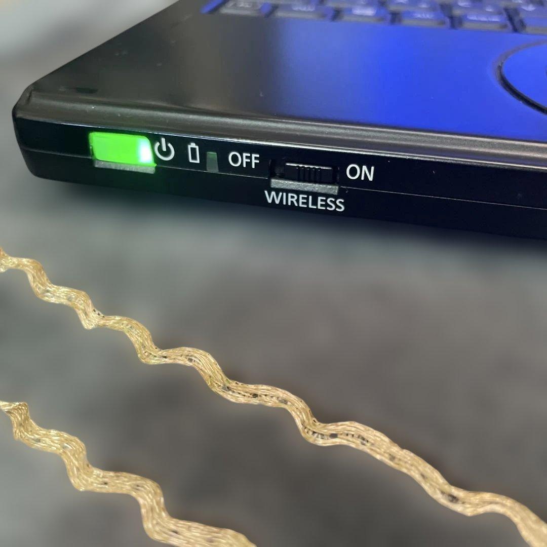 電源投入回数、使用時間少なめPanasonic CF-SX3￼