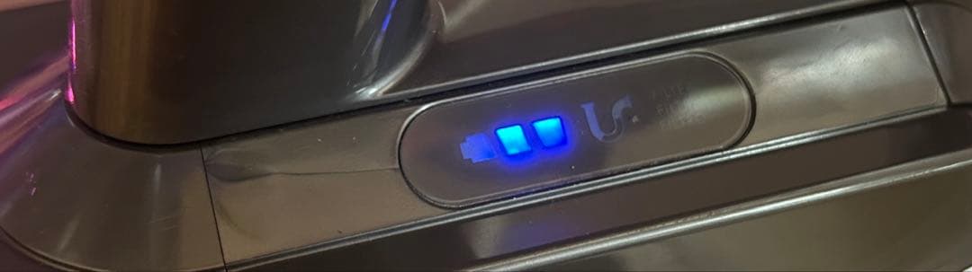 dyson 掃除機本体 ダイソン　動作品 コードレスクリーナー　SV12