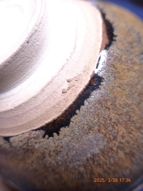 珍しい金土天目茶碗です。作家もの