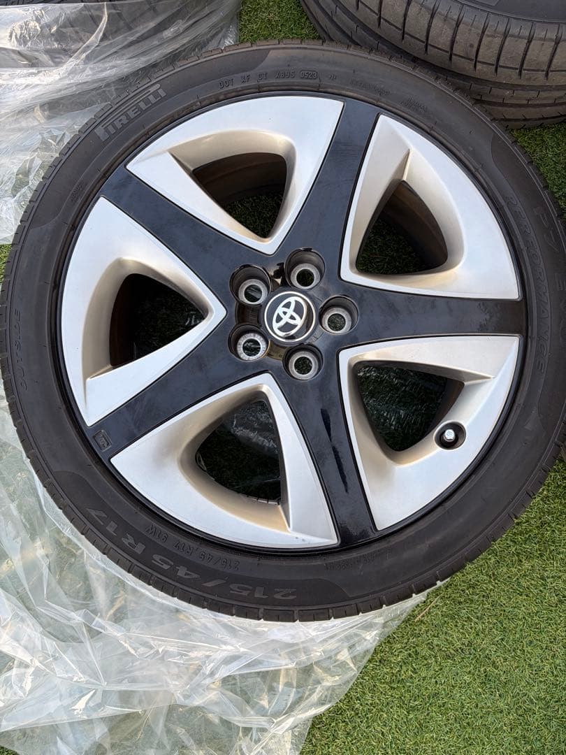 トヨタ プリウス50純正17インチ ホイールセット