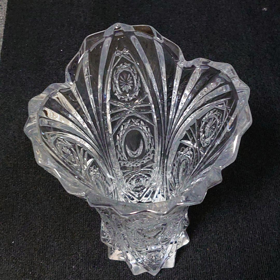 クリスタル花瓶