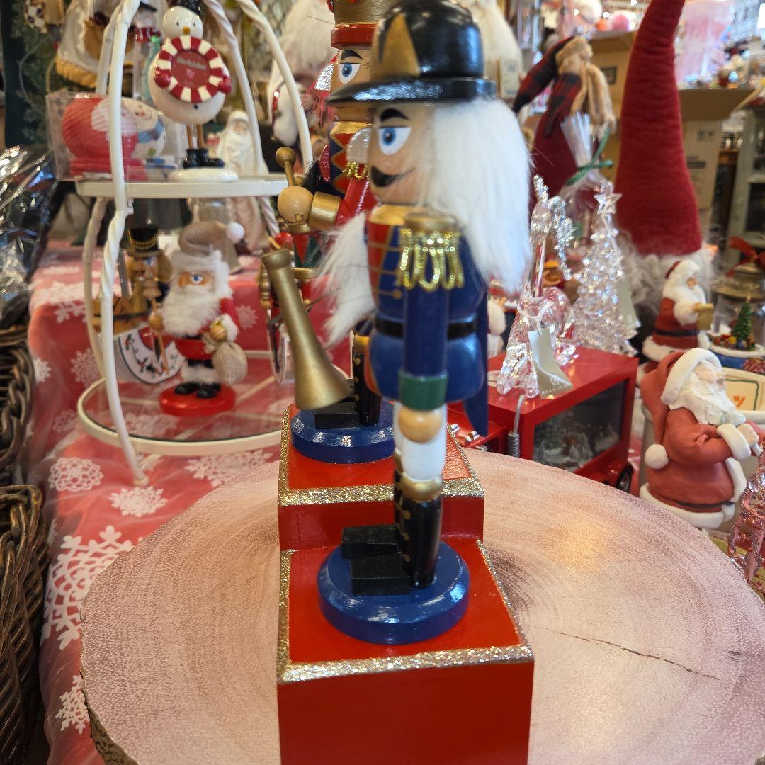 木製 くるみ割り人形 オルゴール