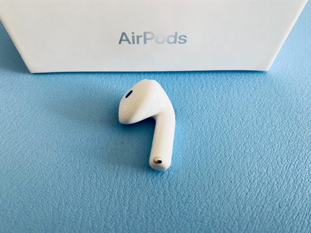 AirPods 第4世代 R片耳 右耳のみ イヤホン A3055 MOPS