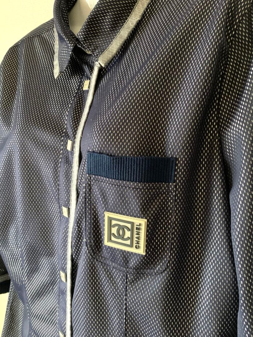 ✨CHANEL ココマークshirtブラウスお洒落で可愛い❣️