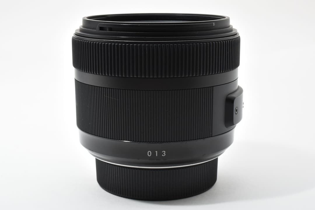 ■美品■ シグマ 30mm F1.4 DC HSM Art #C580