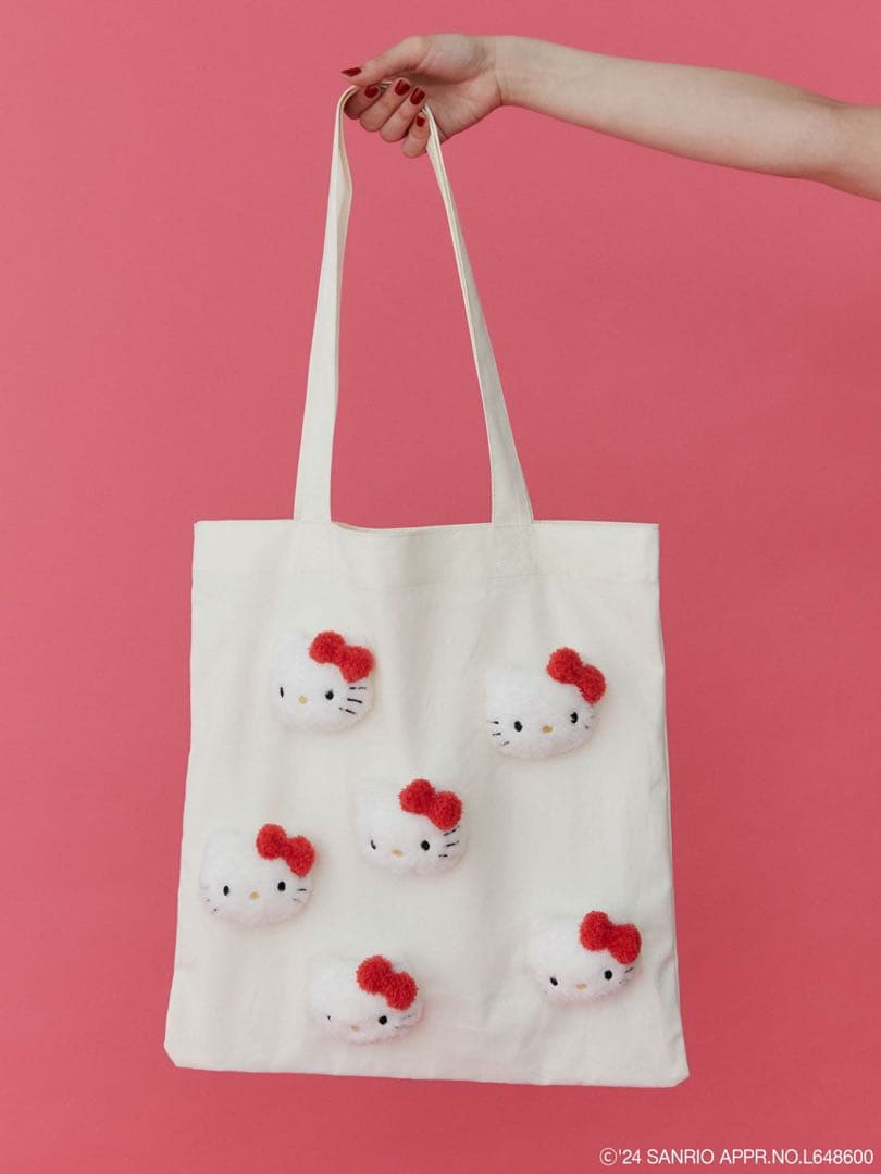 merry jenny ハローキティ　もこもこトート　ベージュ