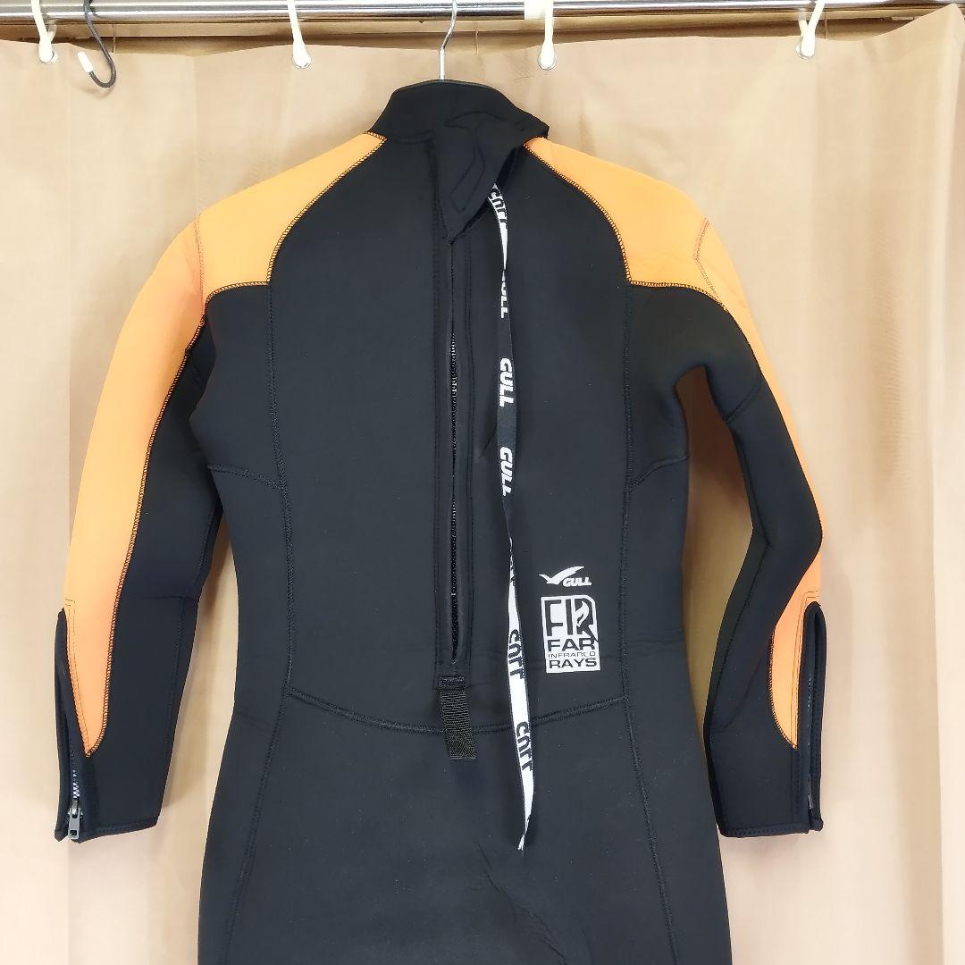 極美品　GULL ウエットスーツ サイズMLW 黒/オレンジ