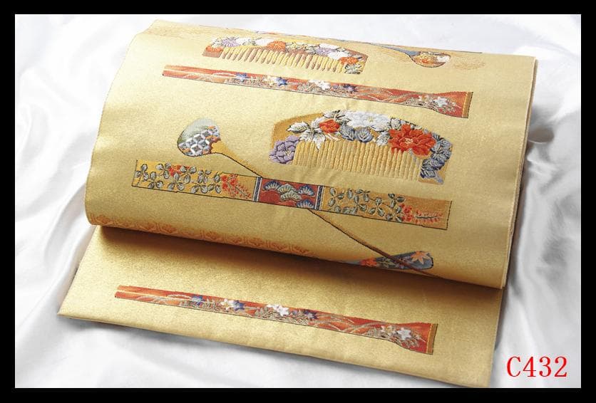 C432厳選西陣　金泥箔　本金箔　名品シリーズ櫛と笄　太鼓柄高級正絹美術袋帯