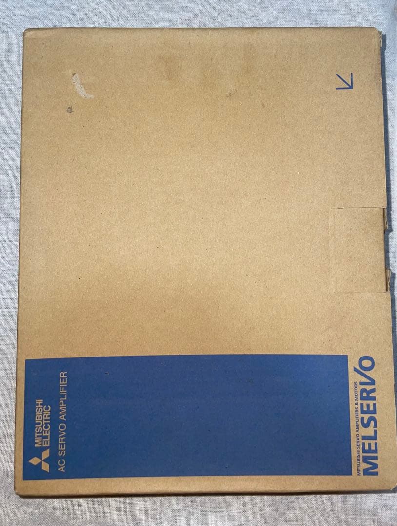 三菱電機サーボアンプMR-J4-100B