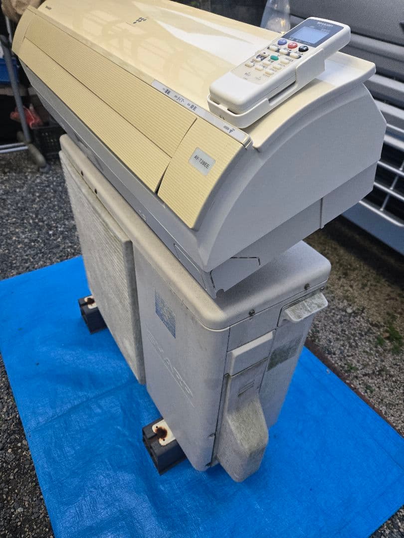 【特価】SHARPルームエアコン８~10畳用【クリーニング済み】