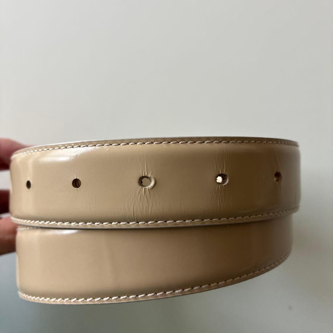 GUCCI ベージュ ベルト ゴールドバックル