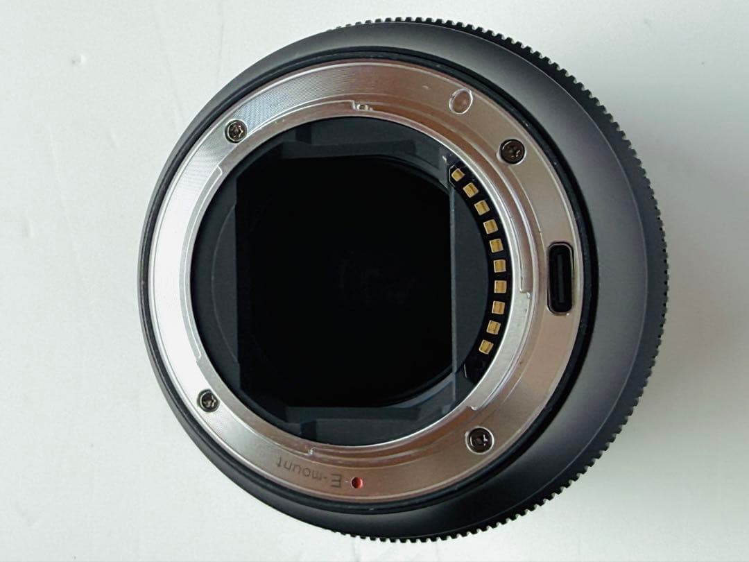 sirui aurora 85mm f1.4 35mm f1.4 Eマウント