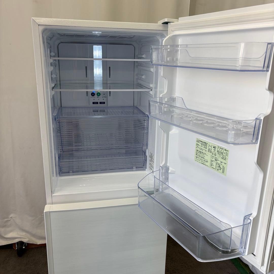 13　冷蔵庫　シャープ　一人暮らし　大きめ　200-300ℓ　綺麗　設置無料
