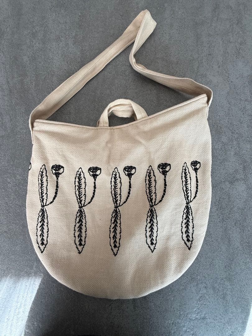 ミナペルホネン ショルダーバッグ デヴェロッペ développé