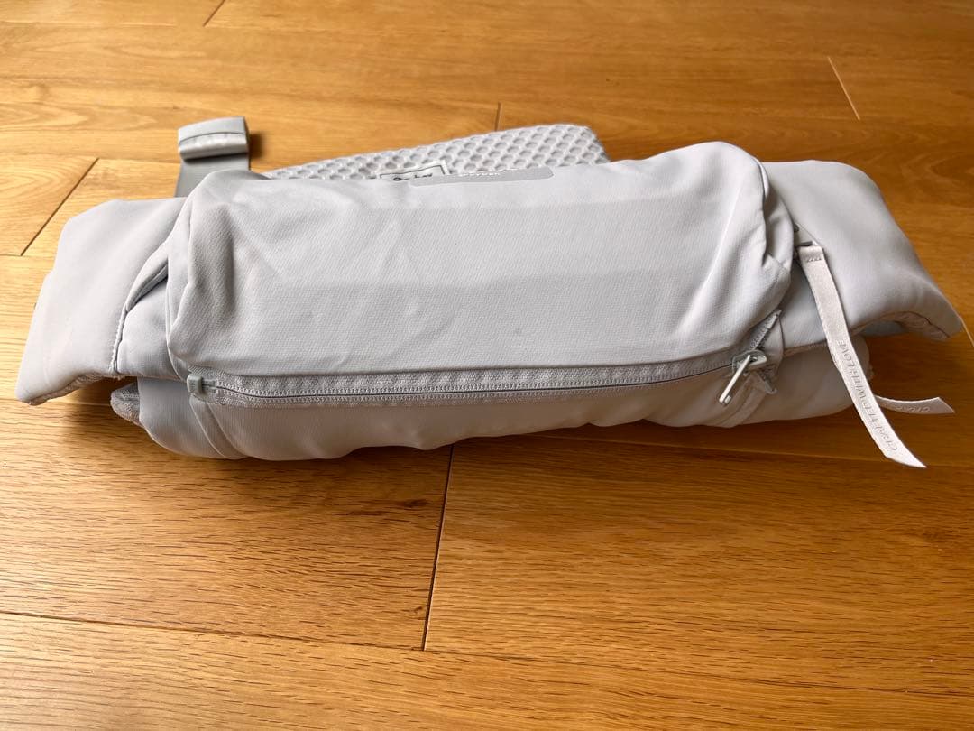 【試着のみ】Cybex抱っこ紐コヤキャリア（サンダーグレー）