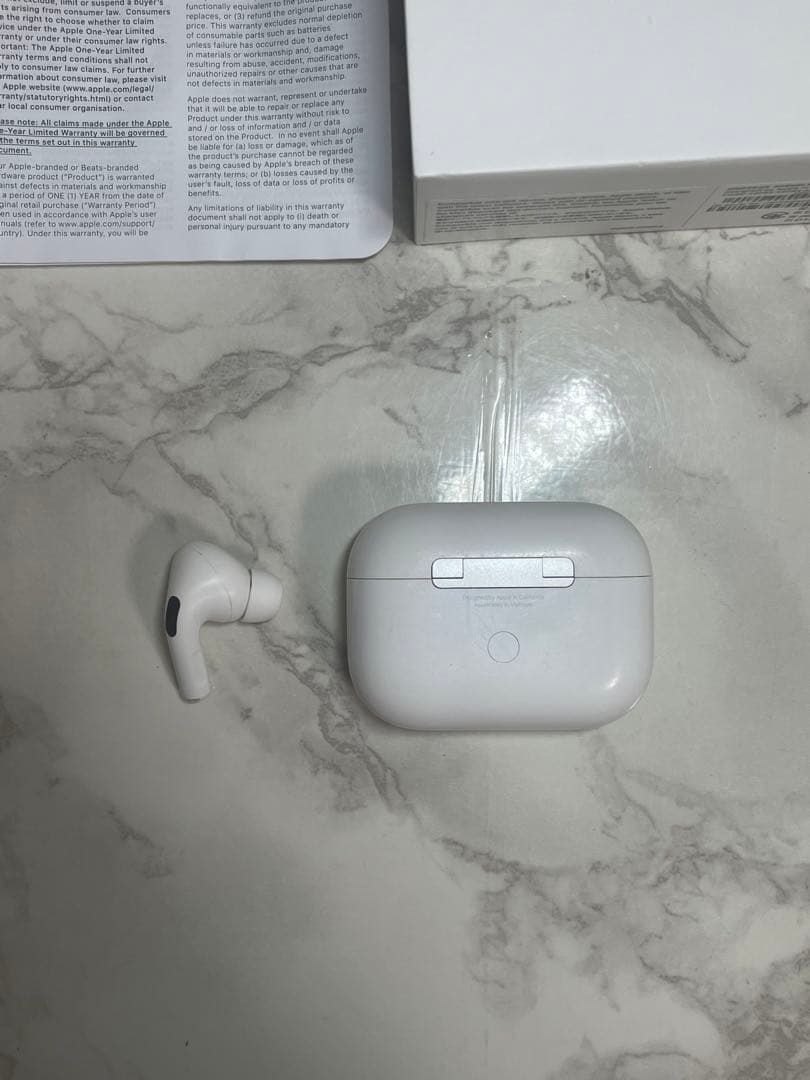 ヘッドホン Apple AirPods pro