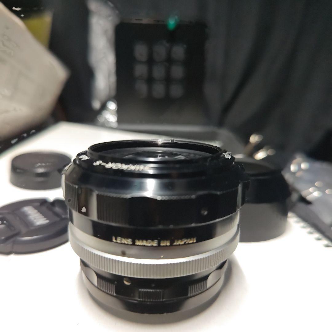 Nikkor-S auto 55mm f/1.2 +F→Zアダプター+フード