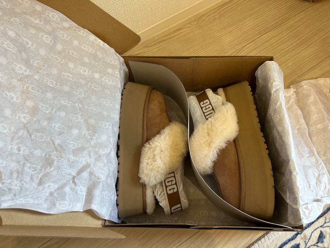 UGG ファンケット　チェスナット　25cm スリッポン　ブーツ