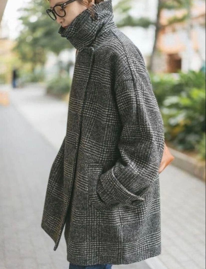 美品 24AW Spick & Span Wスライバーチェックハーフコート　黒