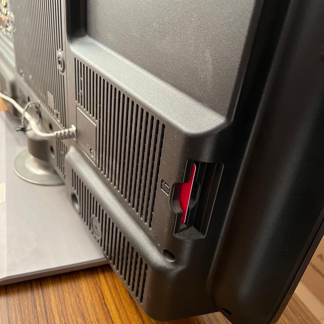 SHARP　シャープ 　液晶テレビ LC-32DR3 説明書　リモコン付き