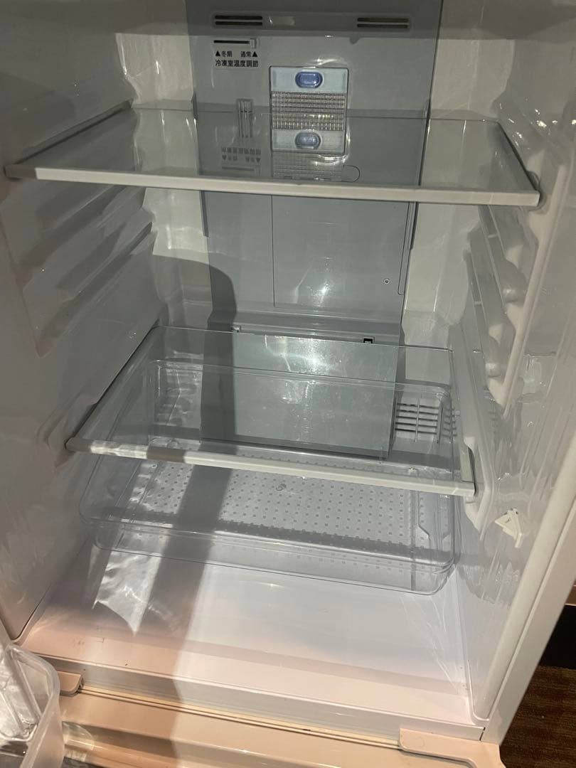 2016年製のSHARP 137L SJ-PD14B-C