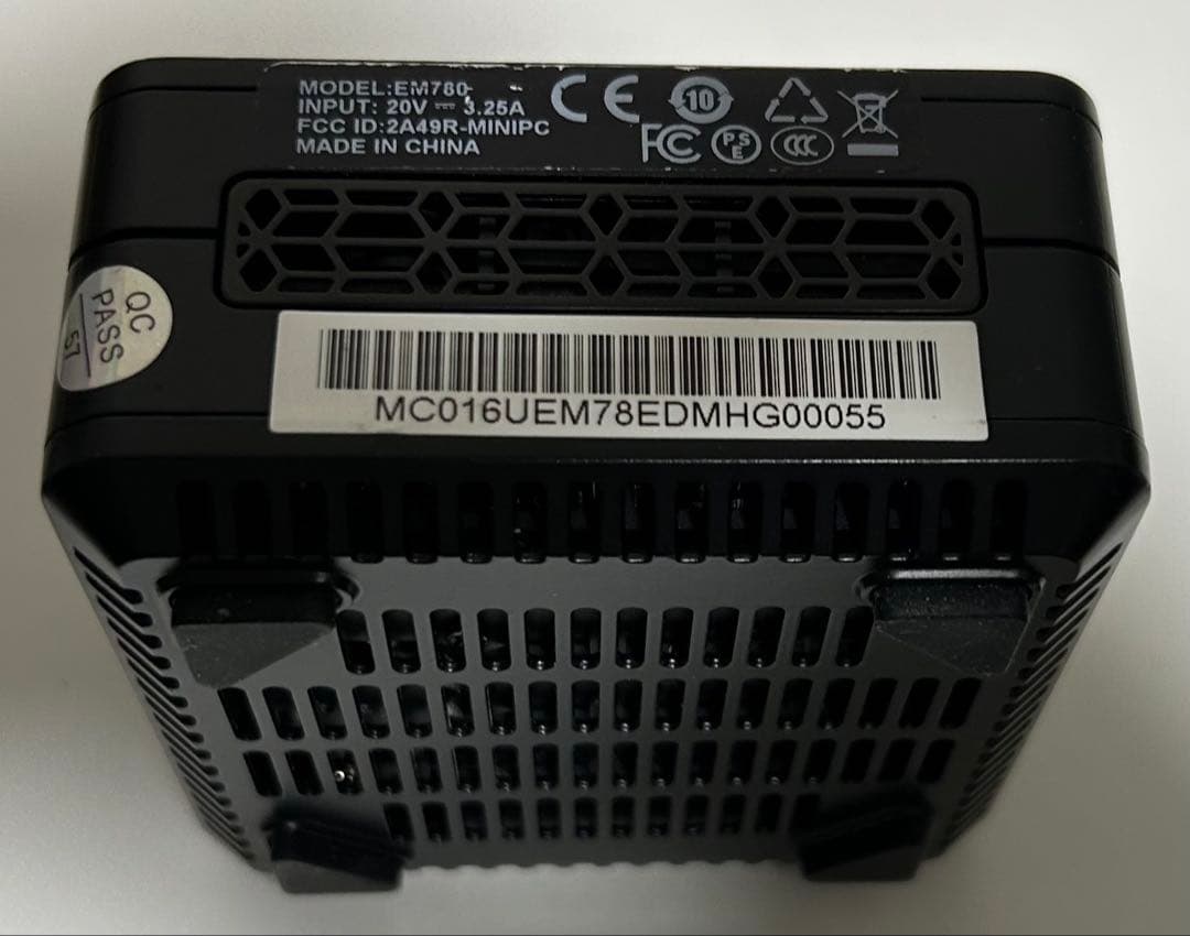 【ミニPC】MINISFORUM EM780