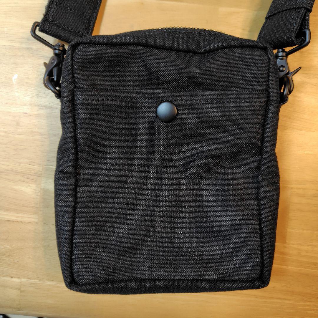 〈ぷかっち〉【PORTER/ポーター】バーティカルショルダーバッグ（黒色）