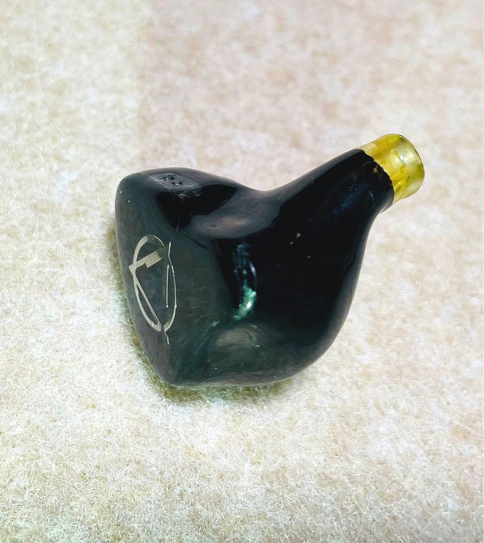 イヤホン AROMA Witch Girl S